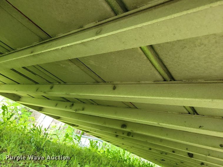 image for item DK5234 2001 Merritt  livestock trailer