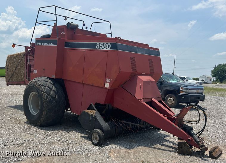 image for item DN3022 1989 Case 8580  large square baler