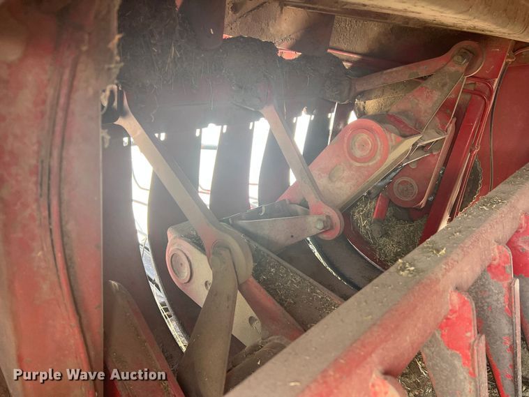image for item DN3022 1989 Case 8580  large square baler