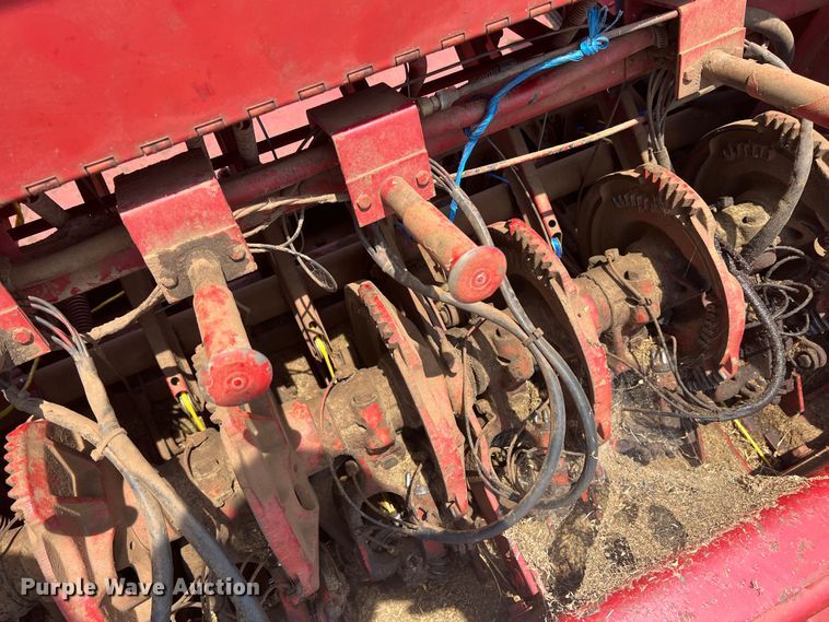 image for item DN3022 1989 Case 8580  large square baler