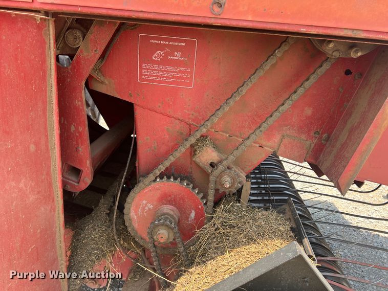 image for item DN3022 1989 Case 8580  large square baler
