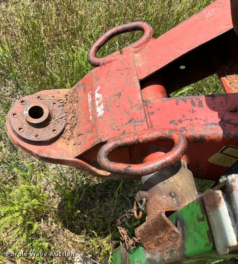 image for item DN3025 Hesston 4800  large square baler