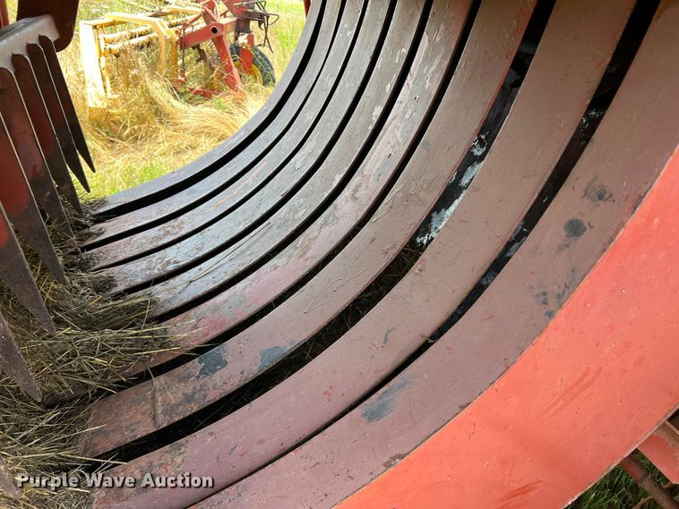 image for item DN3025 Hesston 4800  large square baler