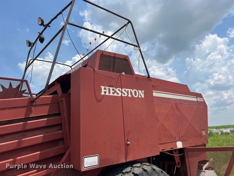image for item DN3025 Hesston 4800  large square baler