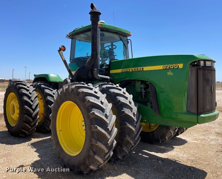 image for item DN4649 2000 John Deere 9200  4WD tractor