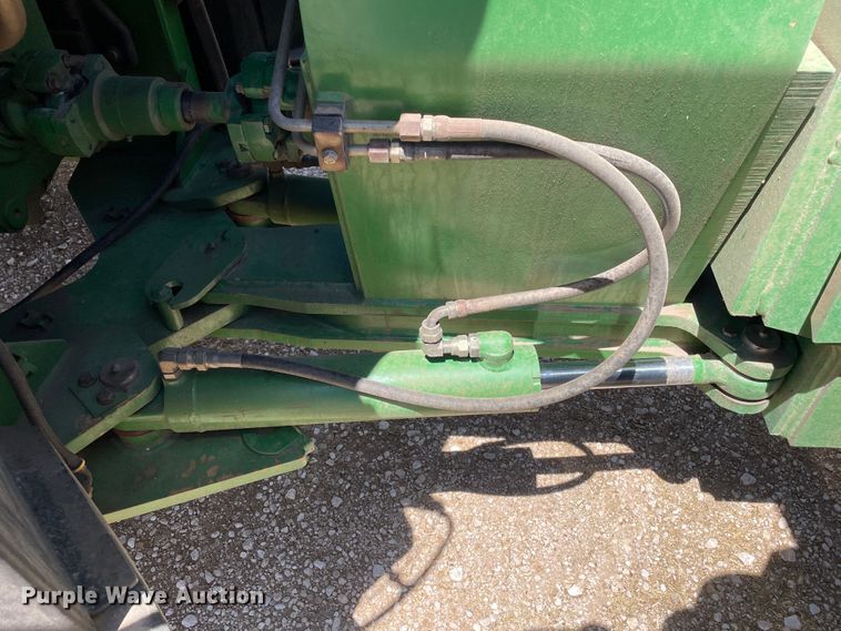 image for item DN4649 2000 John Deere 9200  4WD tractor