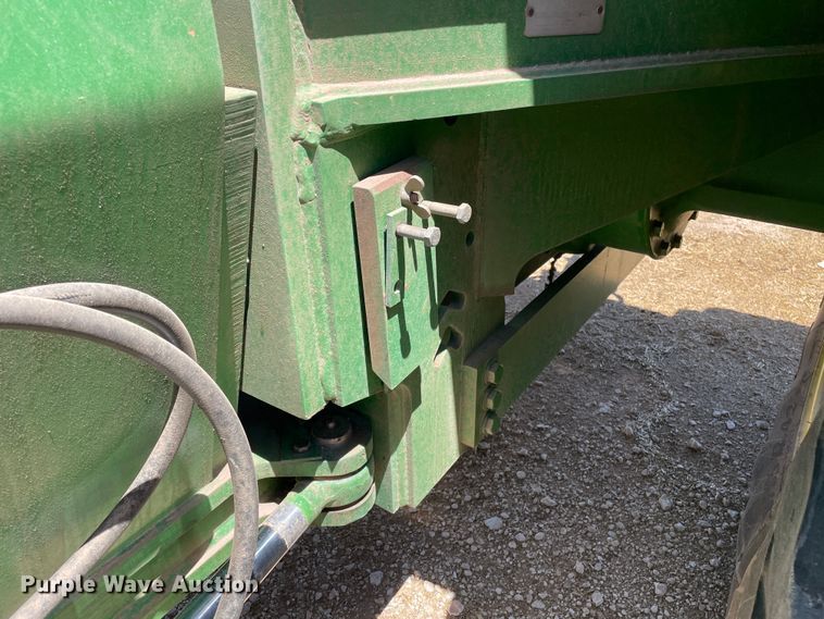 image for item DN4649 2000 John Deere 9200  4WD tractor