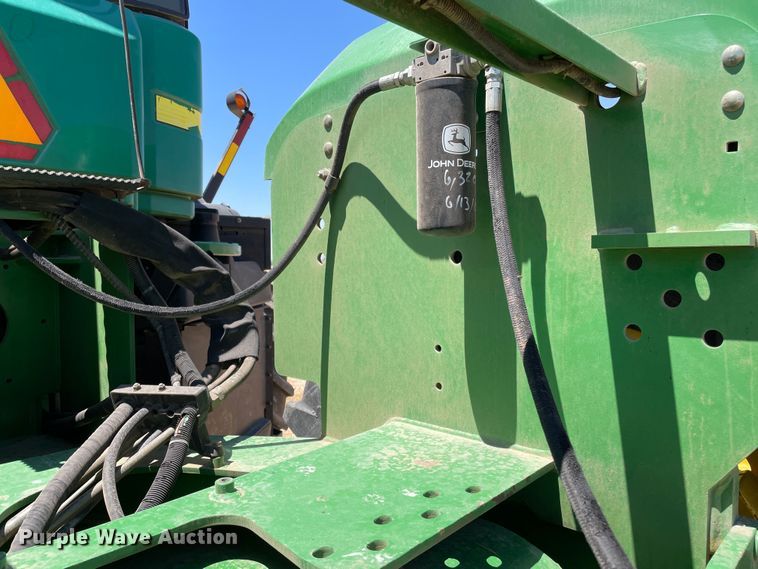 image for item DN4649 2000 John Deere 9200  4WD tractor