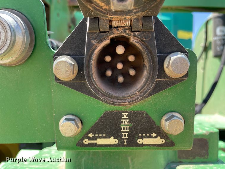 image for item DN4649 2000 John Deere 9200  4WD tractor