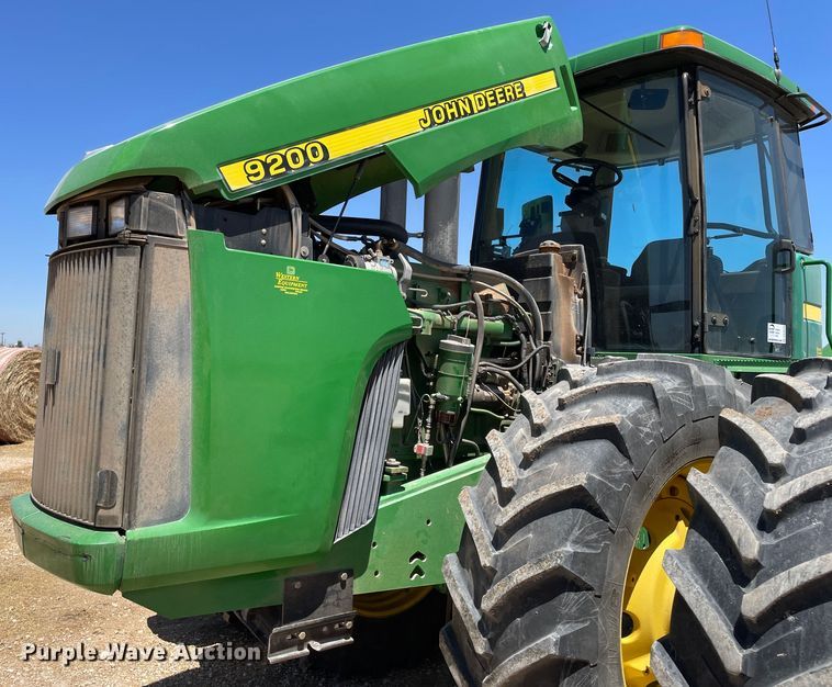 image for item DN4649 2000 John Deere 9200  4WD tractor