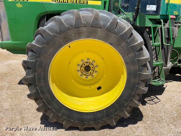 image for item DN4649 2000 John Deere 9200  4WD tractor