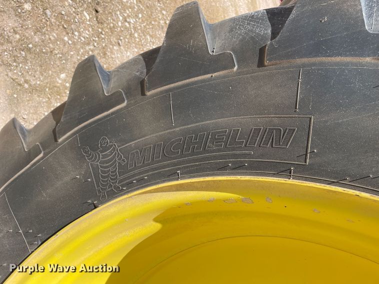 image for item DN4649 2000 John Deere 9200  4WD tractor