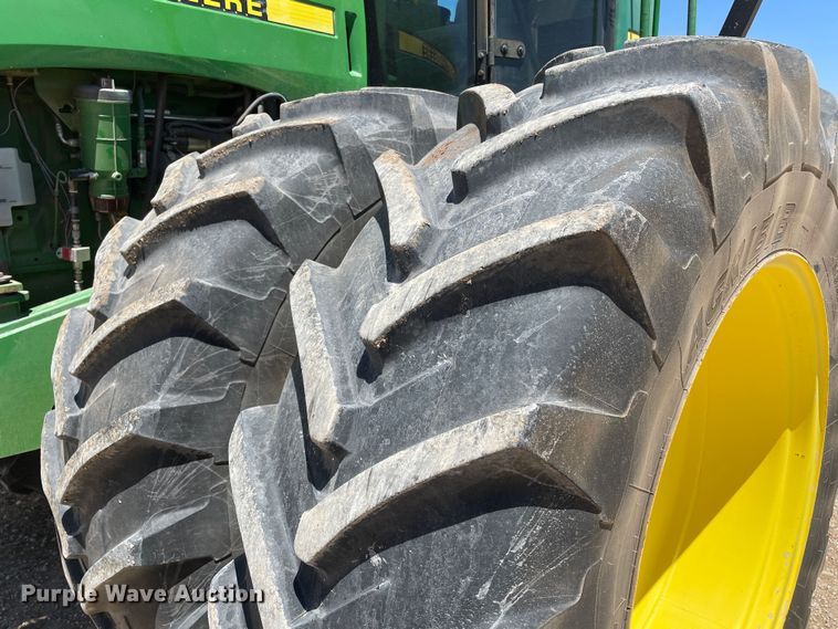 image for item DN4649 2000 John Deere 9200  4WD tractor