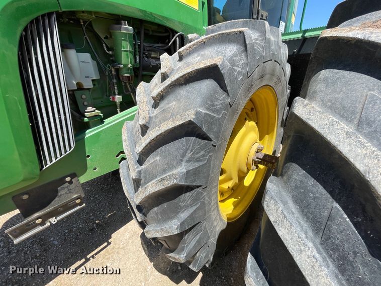 image for item DN4649 2000 John Deere 9200  4WD tractor