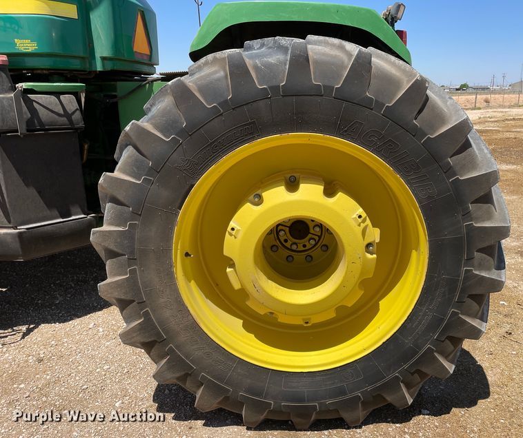 image for item DN4649 2000 John Deere 9200  4WD tractor