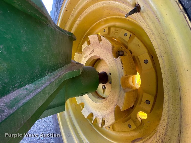 image for item DN4649 2000 John Deere 9200  4WD tractor