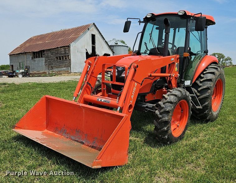 image for item DO4385 Kubota M7060D  MFWD tractor
