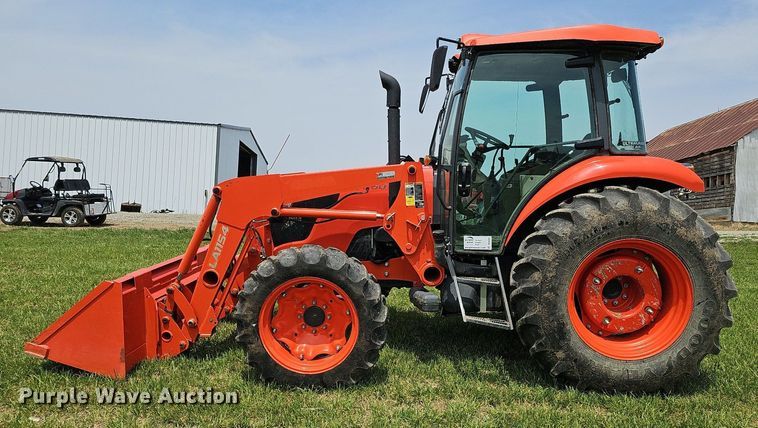 image for item DO4385 Kubota M7060D  MFWD tractor