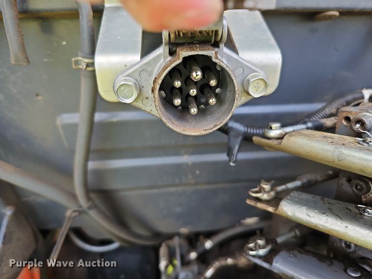 image for item DO4385 Kubota M7060D  MFWD tractor