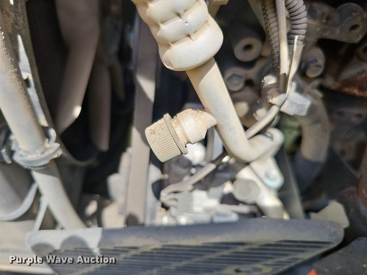 image for item DO4385 Kubota M7060D  MFWD tractor