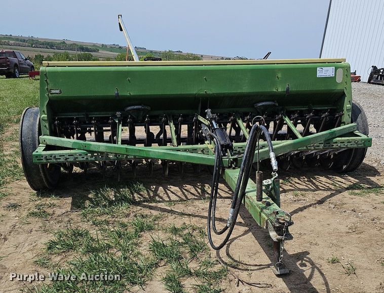 image for item DO4386 John Deere 8350  grain drill