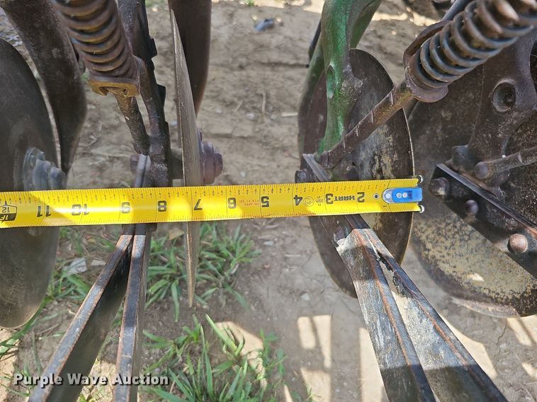 image for item DO4386 John Deere 8350  grain drill