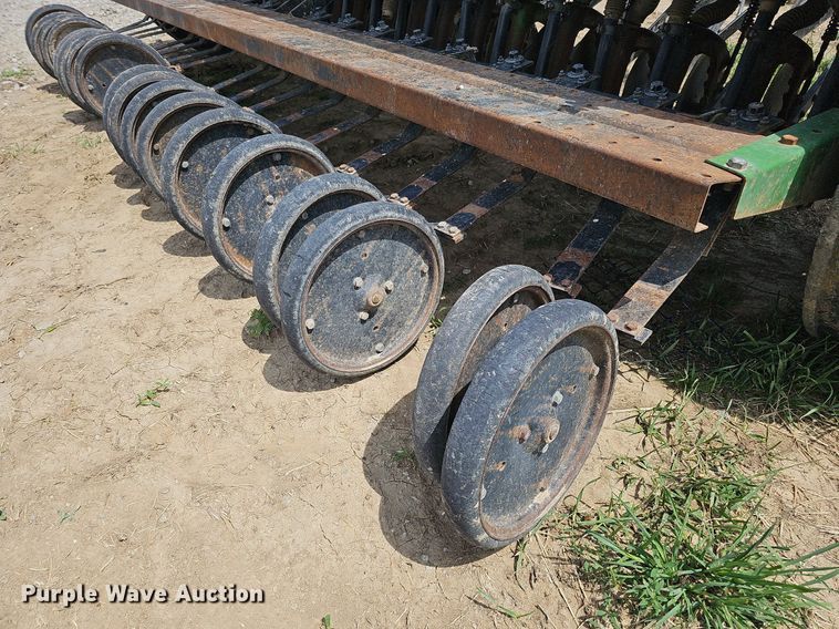 image for item DO4386 John Deere 8350  grain drill