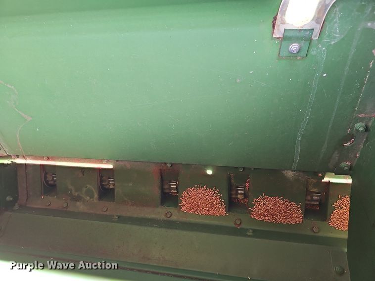 image for item DO4386 John Deere 8350  grain drill