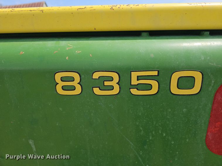image for item DO4386 John Deere 8350  grain drill