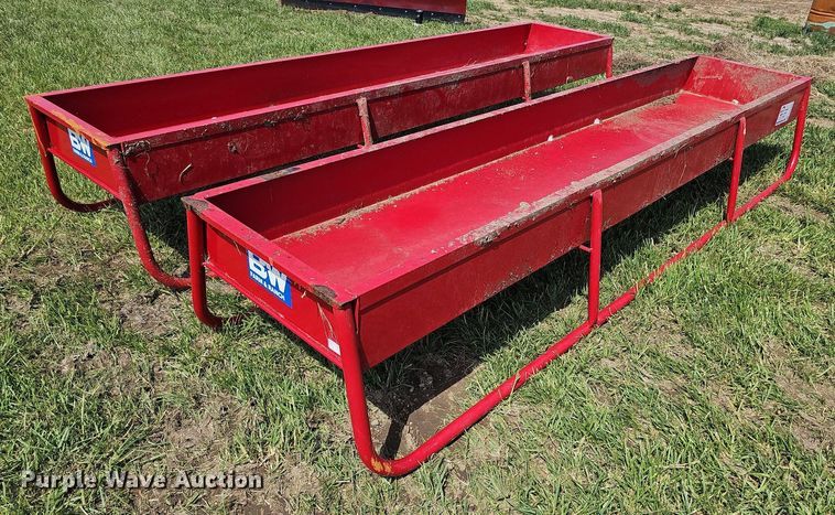 image for item DO4388 Livestock feeders