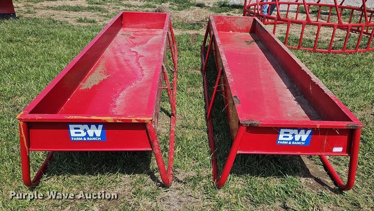 image for item DO4388 Livestock feeders