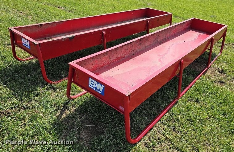 image for item DO4388 Livestock feeders