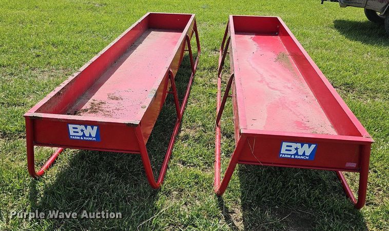 image for item DO4388 Livestock feeders