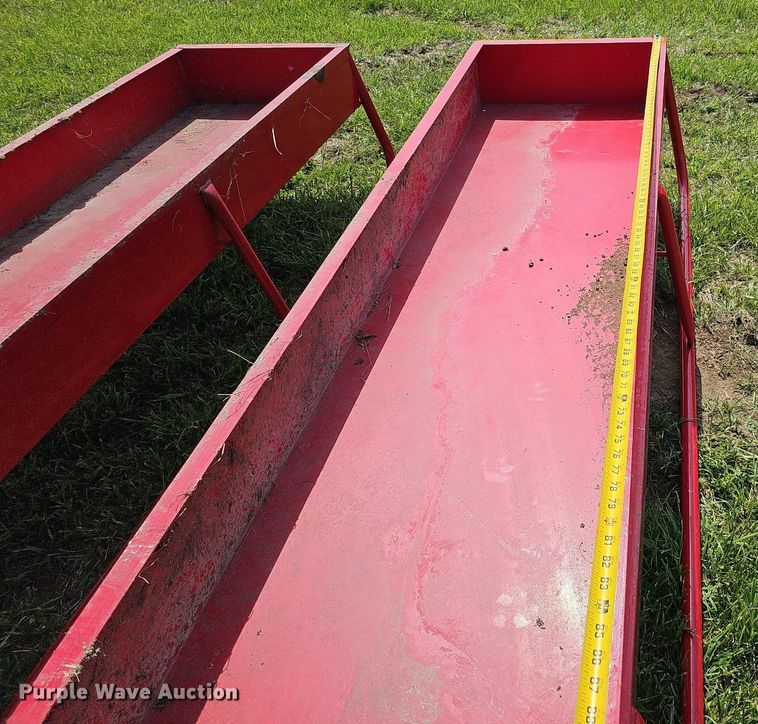 image for item DO4388 Livestock feeders