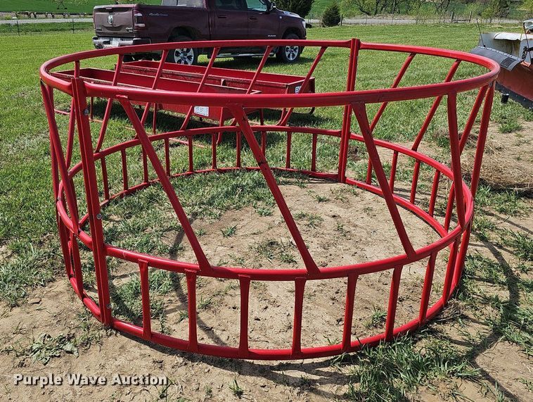 image for item DO4388 Livestock feeders