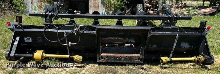 image for item DO4939 AGCO  corn head