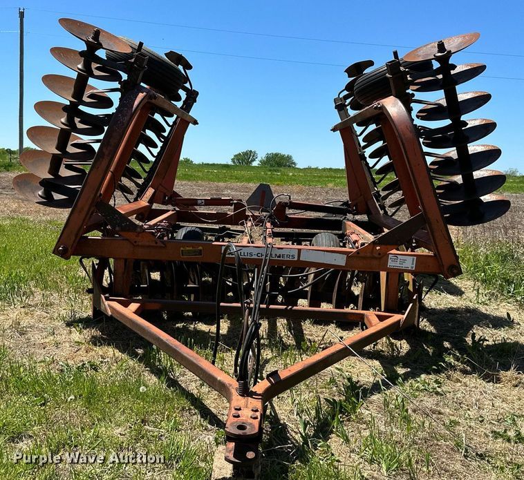 image for item DO4942 Allis Chalmers 2500D  tandem disk