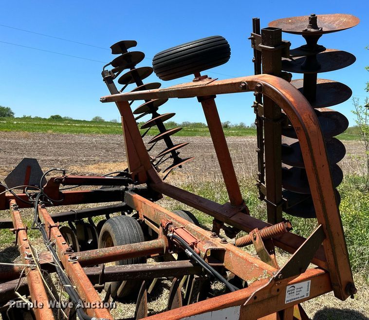 image for item DO4942 Allis Chalmers 2500D  tandem disk