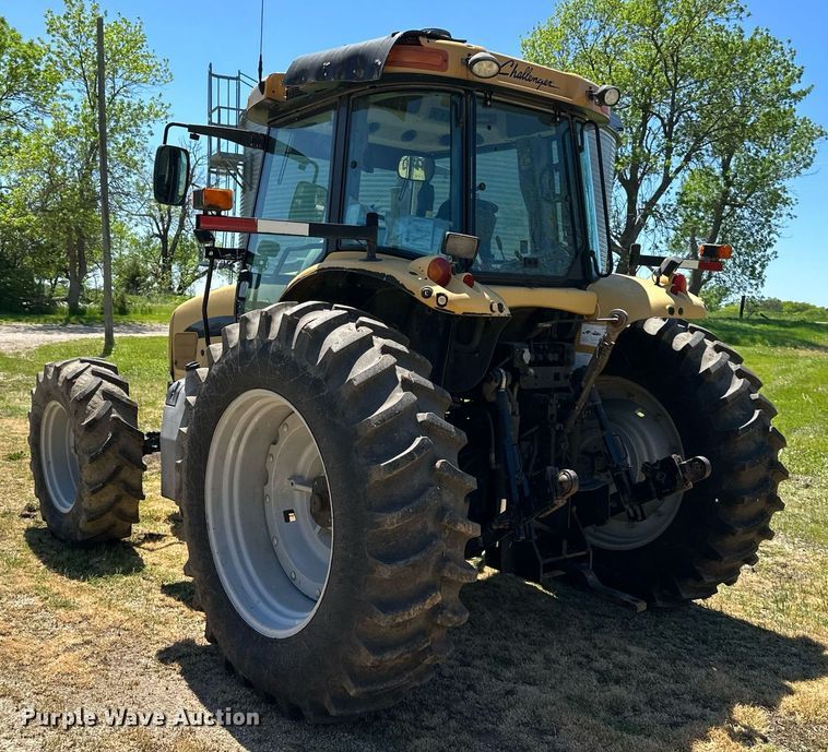 image for item DO4943 2004 Challenger MT545B  MFWD tractor