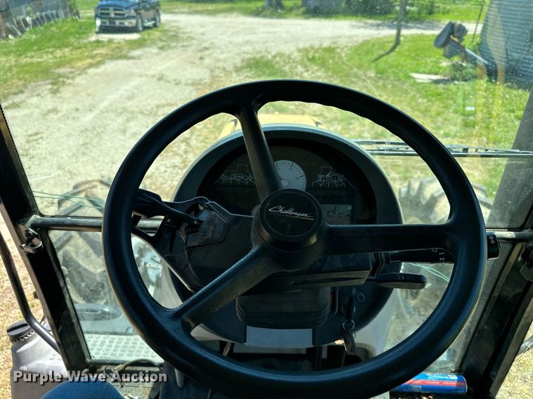 image for item DO4943 2004 Challenger MT545B  MFWD tractor