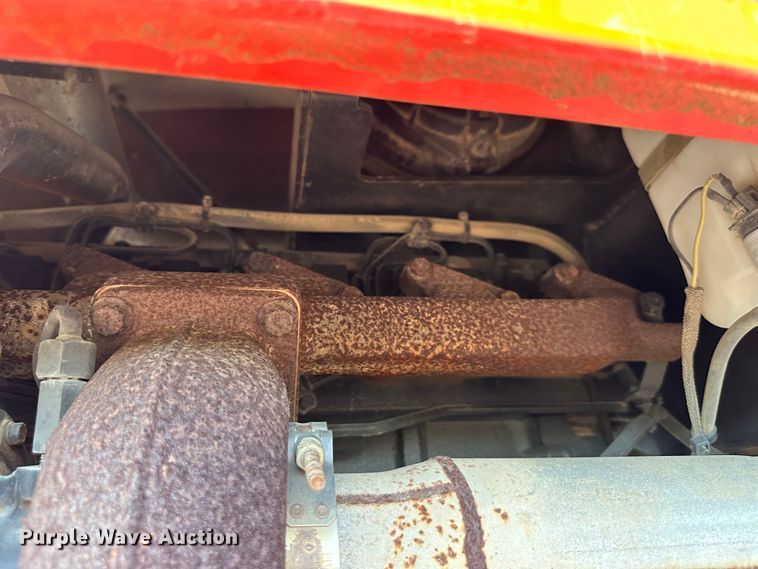 image for item DO4947 2006 Apache AS710  sprayer