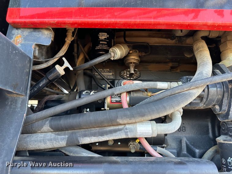 image for item DO4947 2006 Apache AS710  sprayer