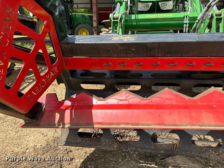 image for item DO5009 Maxilator MXS  hay bale splitter