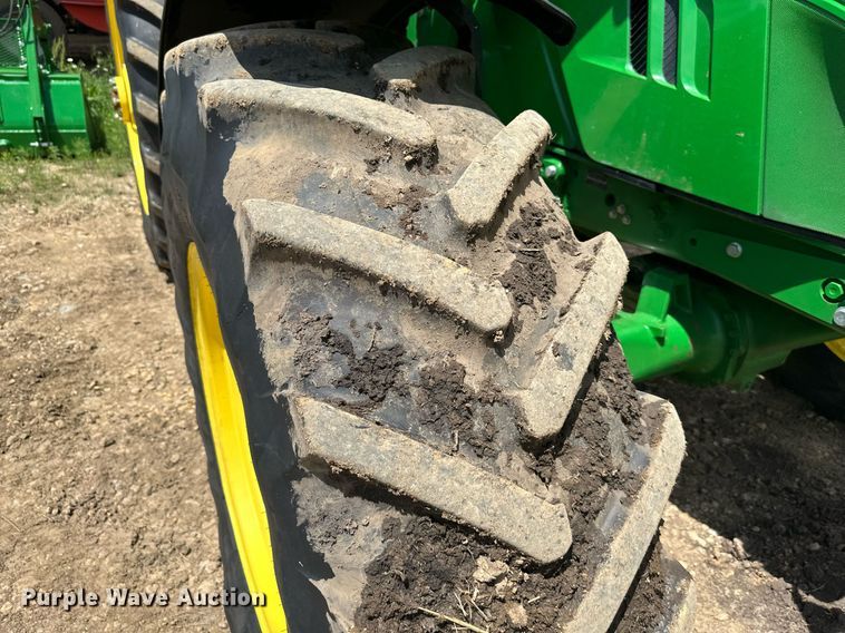 image for item DO5011 2017 John Deere 6175R  MFWD tractor