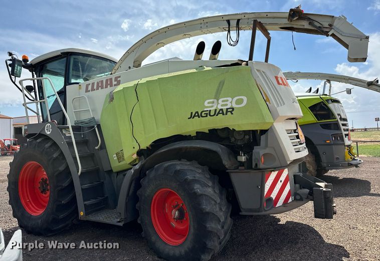 image for item DP3107 2008 Claas Jaguar 980  forage harvester