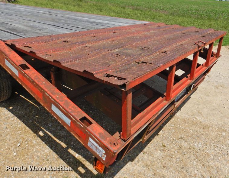 image for item DP4844 1989 Hillsboro  equipment trailer