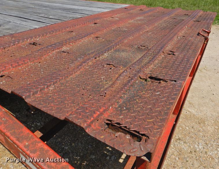 image for item DP4844 1989 Hillsboro  equipment trailer