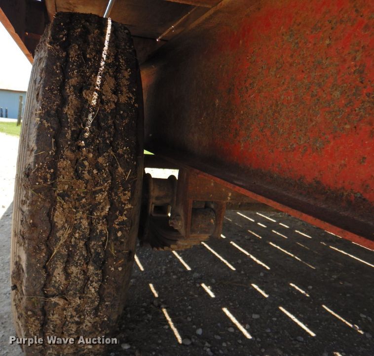 image for item DP4844 1989 Hillsboro  equipment trailer