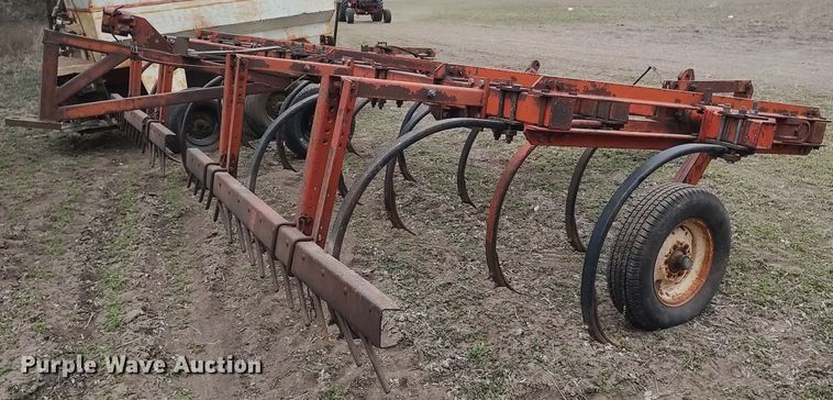 image for item DQ0382 Chisel