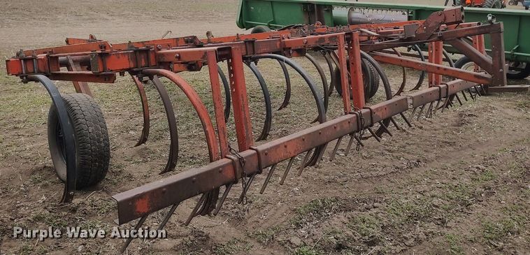 image for item DQ0382 Chisel